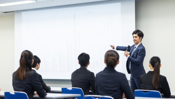 入社前研修／入社時研修